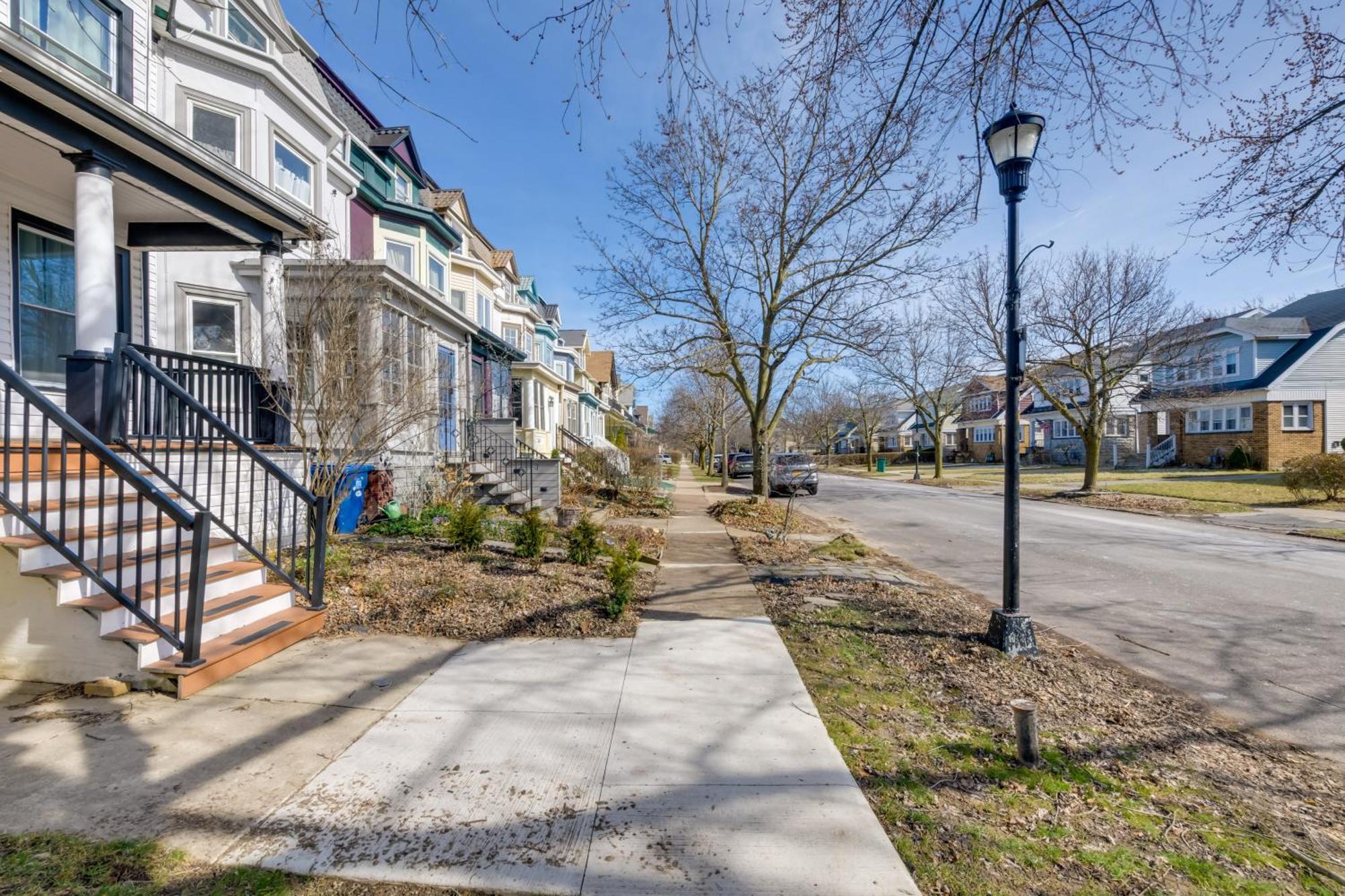 Historic Buffalo Row House Near Delaware Park Kültér fotó